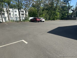 Homes for sale in North Haven, CT | 500 Washington Ave #3, North Haven, CT 06473 | MLS# 24063343