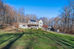 62 Robin Hill Road