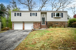 125 Buckingham Drive