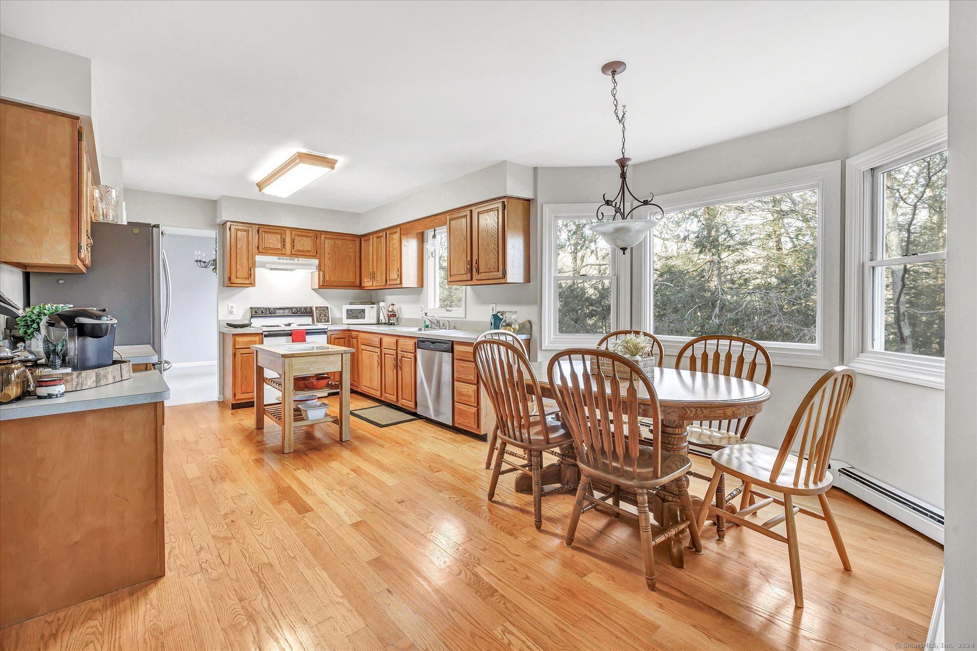 182 Thoreau, Shelton, Connecticut 06484