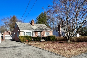 15 Longview Avenue