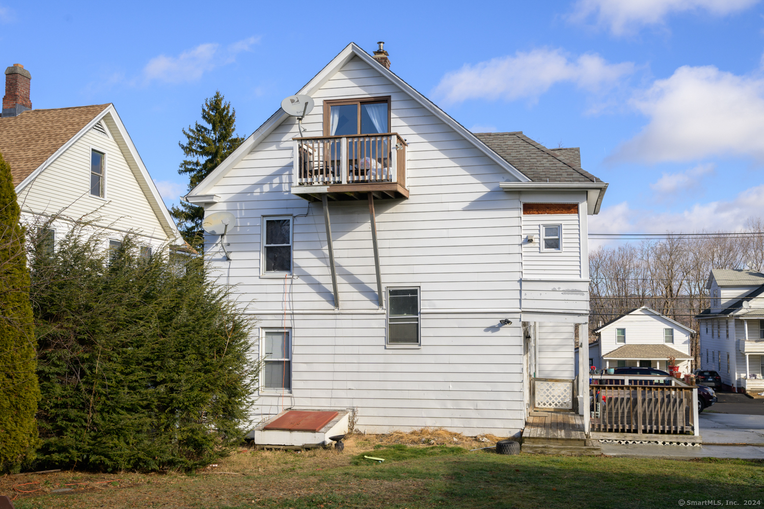 116 High, Torrington, Connecticut 06790