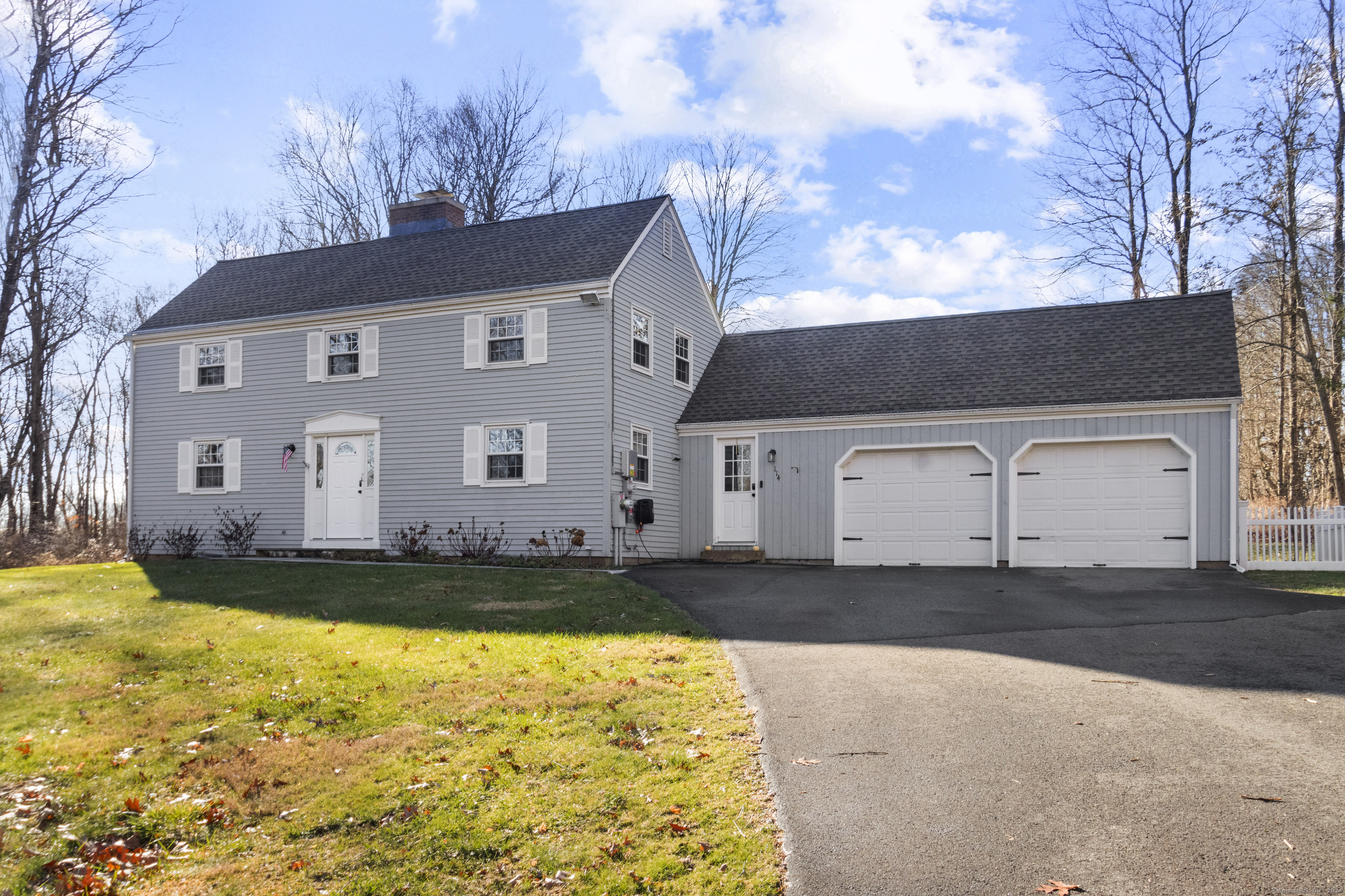 114 Beech, North Branford, Connecticut 06471