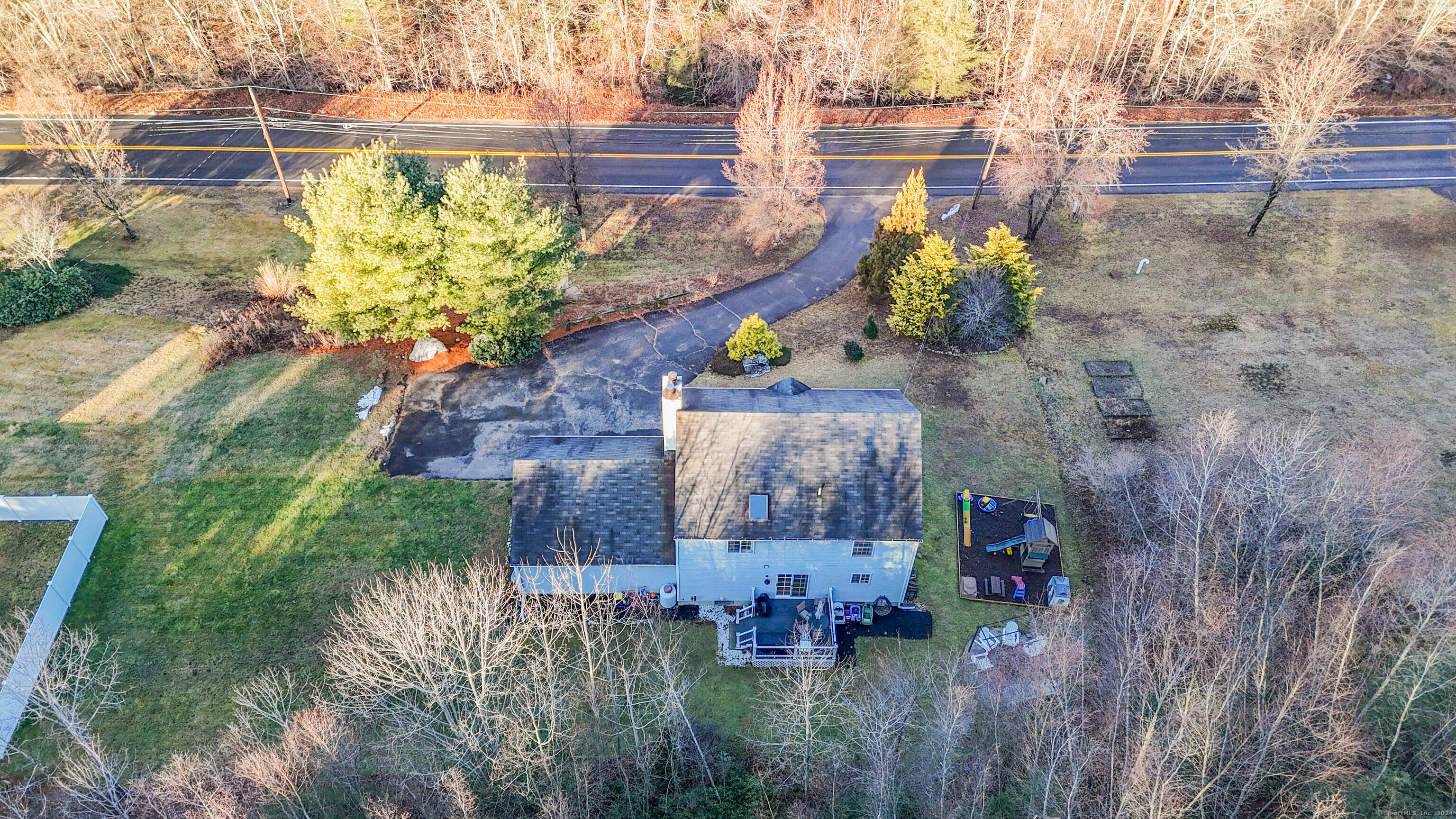 185 Greystone, Plymouth, Connecticut 06786