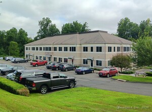 Homes for sale in Southbury, CT | 1449 Old Waterbury Rd, Southbury, CT 06488 | MLS# 24065183