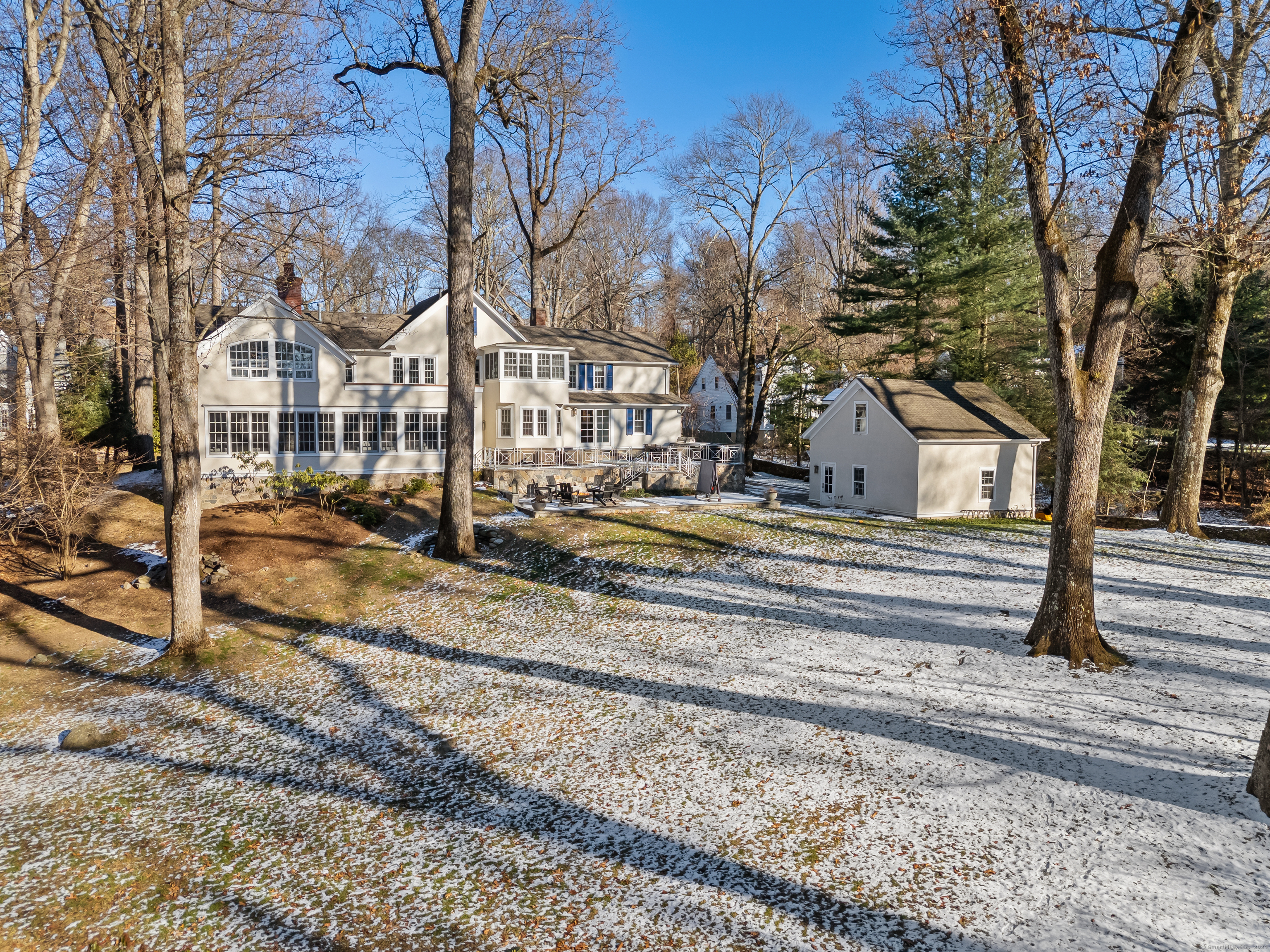 1123 Round Hill, Fairfield, Connecticut 06824