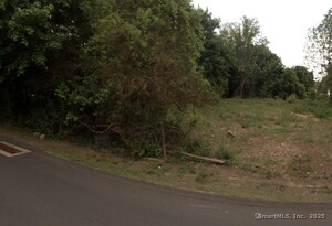 Homes for sale in Southington, CT | 554 Spring St, Southington, CT 06489 | MLS# 24066523