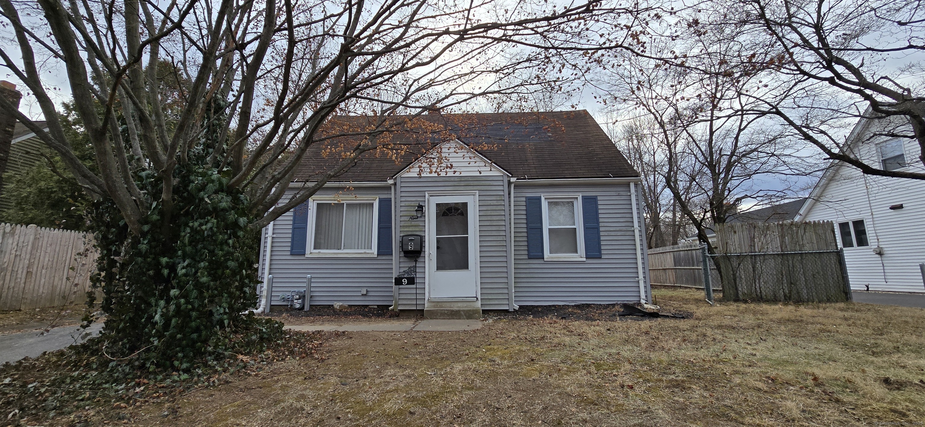 Handyman Special just brimming with potential! Looking for your next project? Or a property to make your own? This 4-bedroom home near the Glastonbury line is packed with possibilities! With some sweat equity, you can transform this home into a true gem. Features include: Energy-Efficient Gas Heat - Keep utility costs low all year long! Granite Eat-In Kitchen - Modern and spacious, ready for your finishing touches. Enclosed Back Porch - Offers extra living space for an office, or playroom. Partially Finished Basement - Great for a rec room, home gym, and additional storage. Huge Level Backyard - Perfect for outdoor entertaining, gardening, or adding a patio. Spacious Bedrooms - Four good-sized rooms to meet your family's needs. Prime Location - Nestled on a quiet street close to Glastonbury's shopping, dining, and commuter routes. This East Hartford fixer-upper has great bones and plenty of space for customization. Bring your tools and creativity to unlock its full potential!