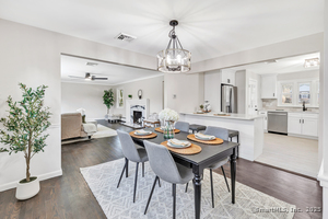 14 Candlewood Road