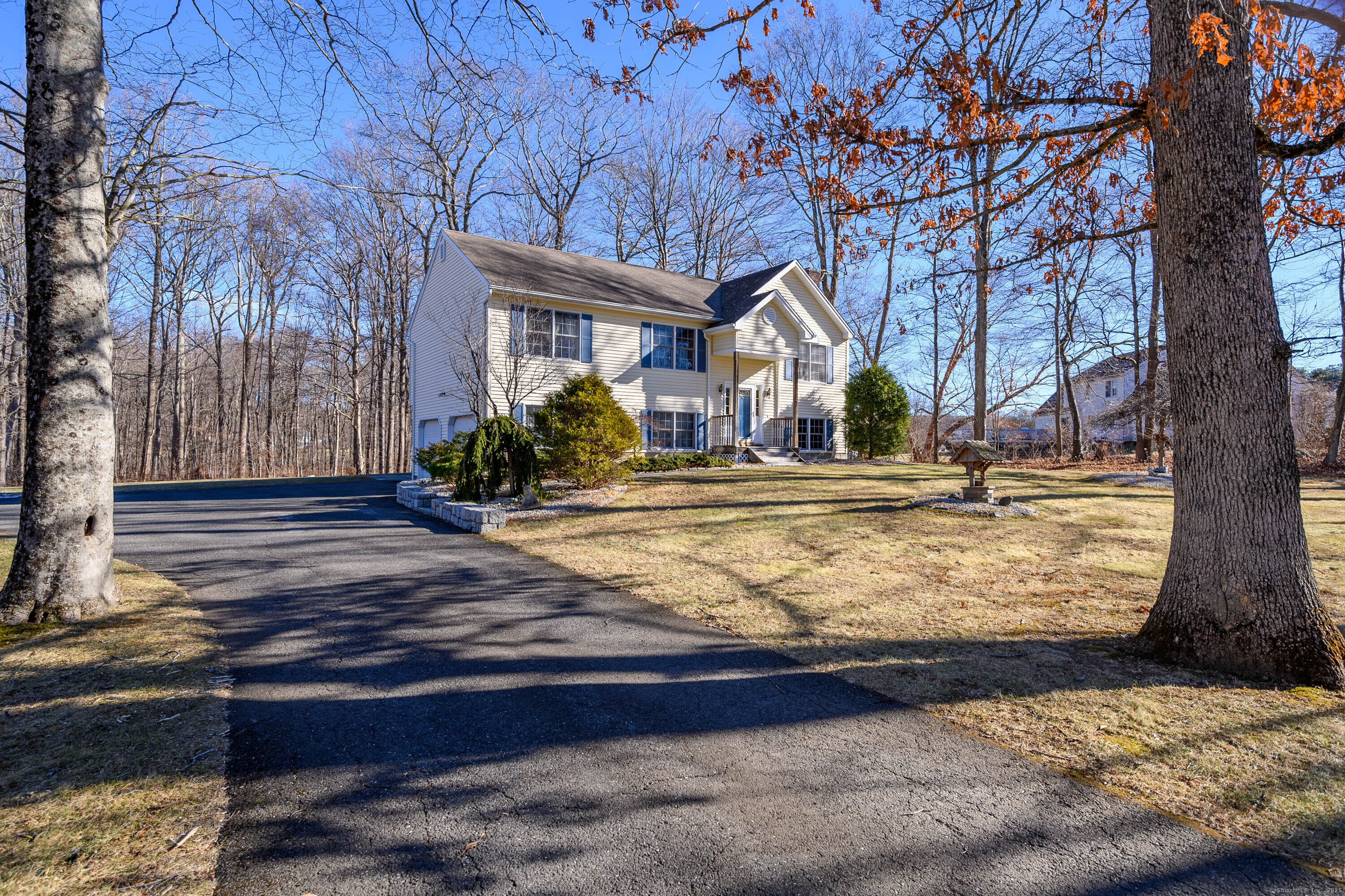 84 Upper Reservoir, New Milford, Connecticut 06776