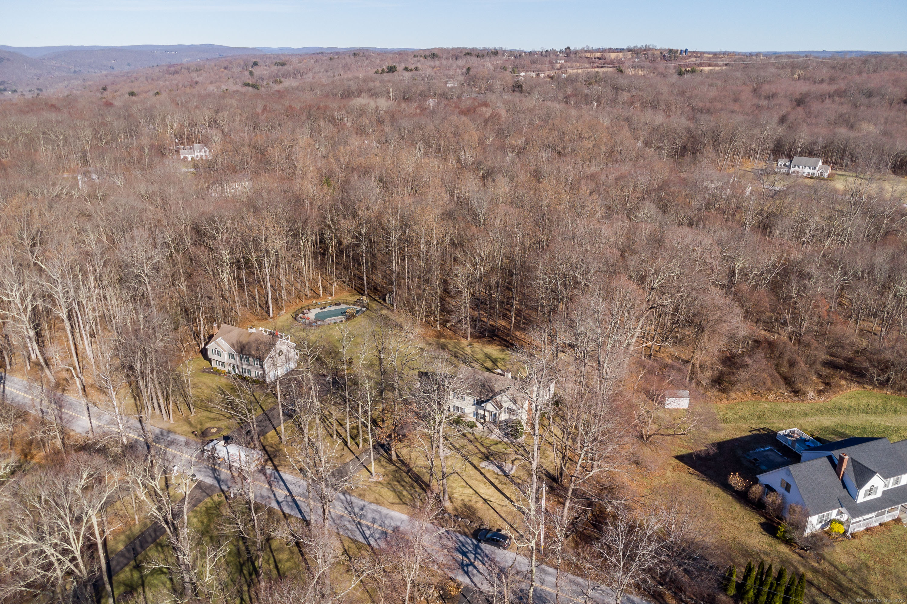 84 Upper Reservoir, New Milford, Connecticut 06776