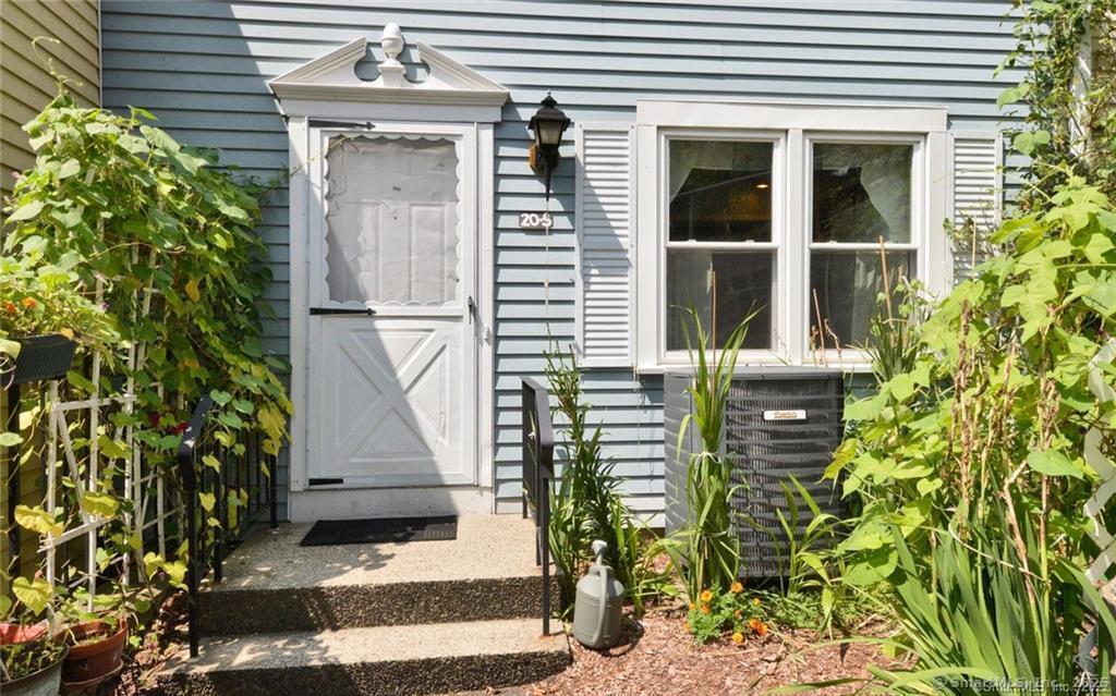 55 Mill Plain, Danbury, Connecticut 06811