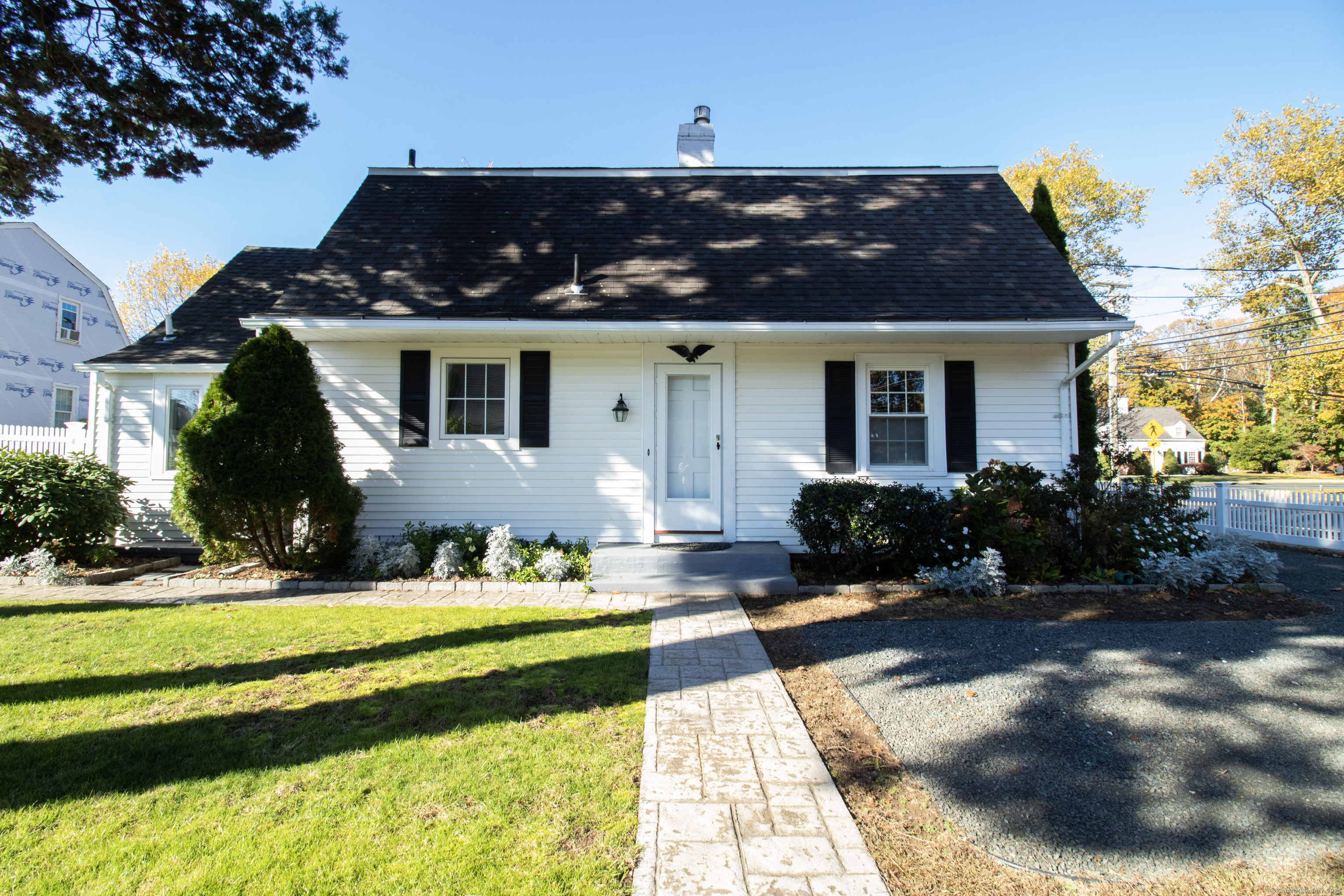 10 Elizabeth, Branford, Connecticut 06405