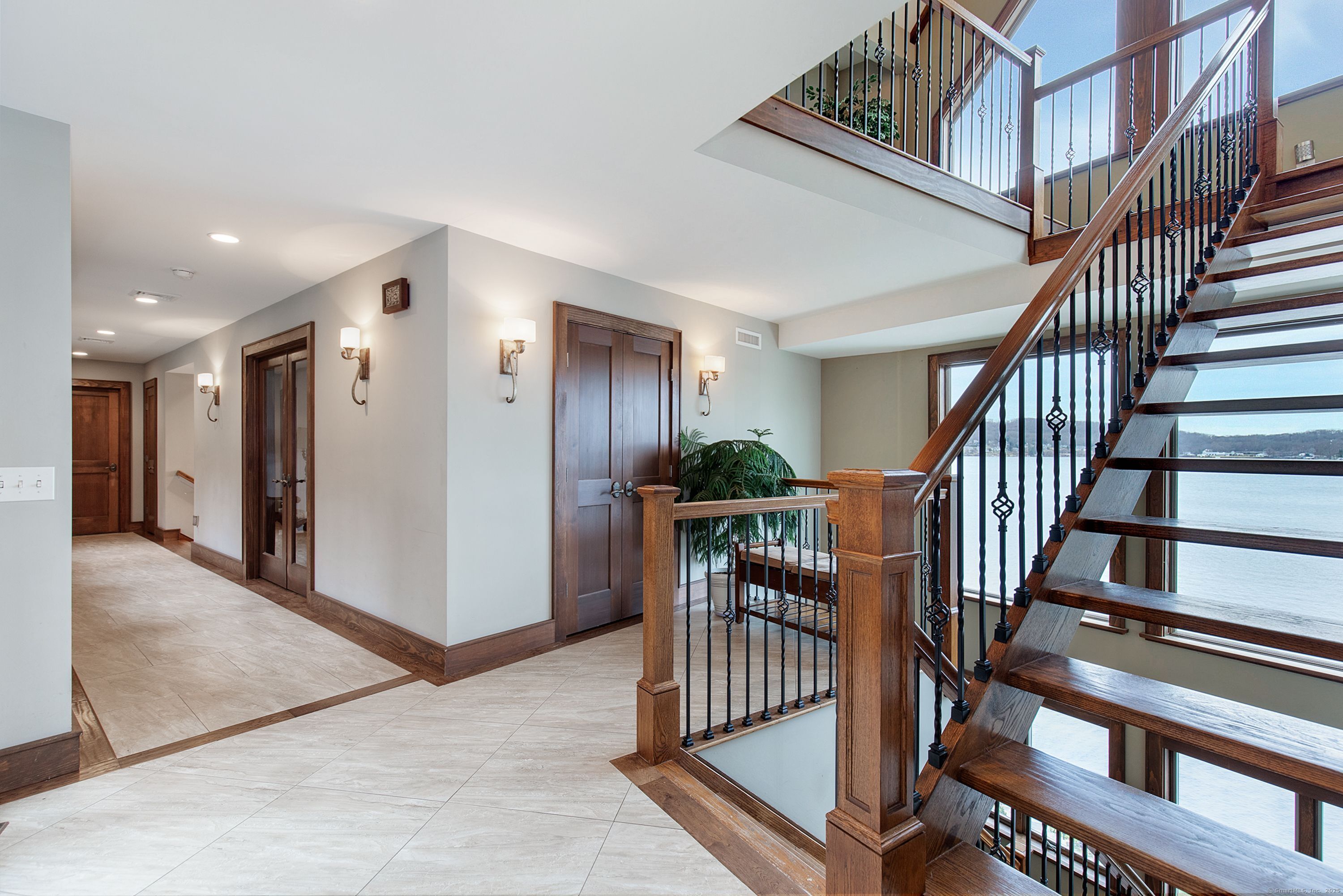 31 Deer Run, New Fairfield, Connecticut 06812