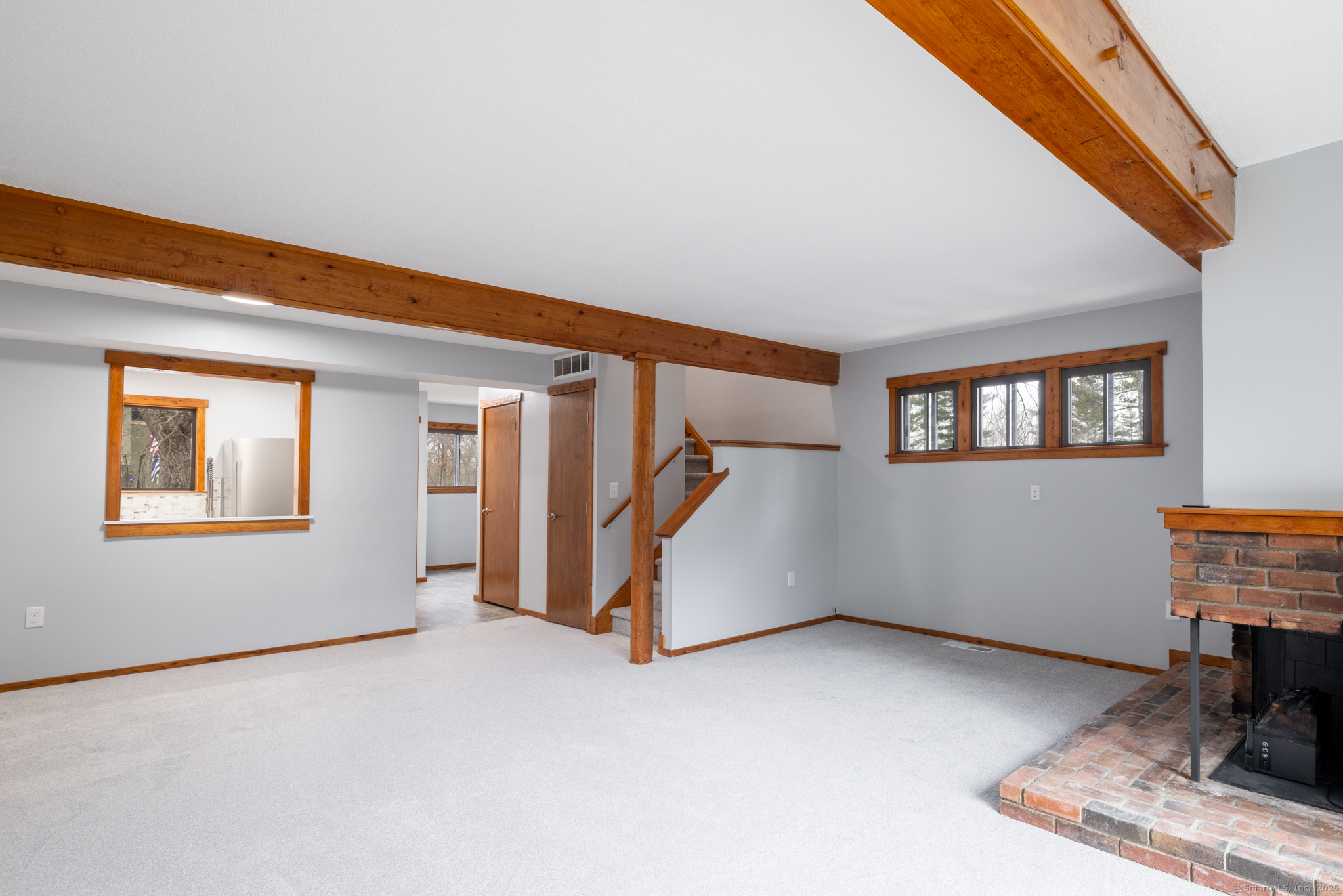 1 Racoon Ridge, Woodbury, Connecticut 06798