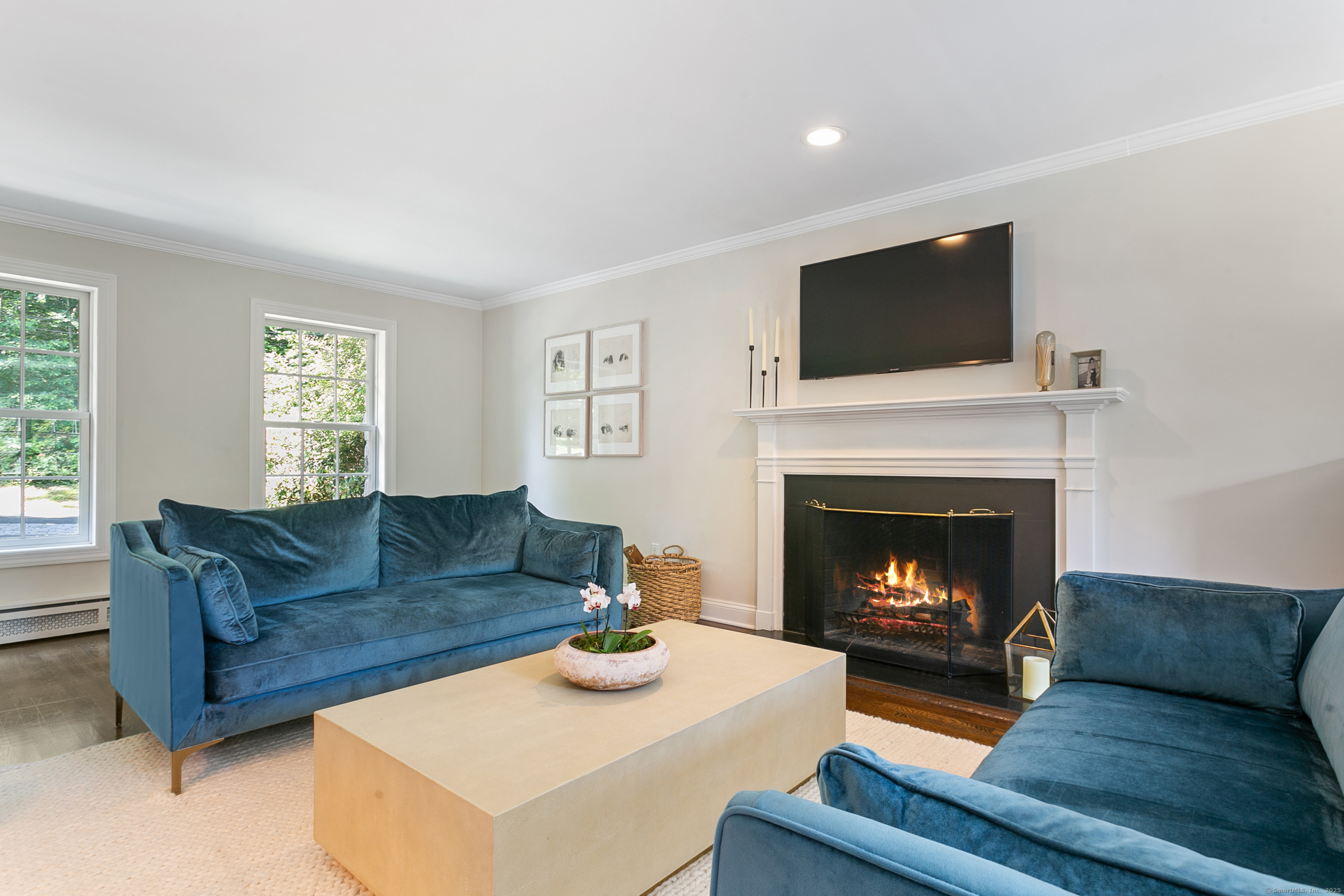 321 Frogtown, New Canaan, Connecticut 06840