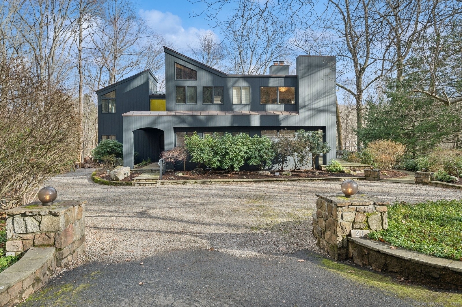 23 Riverbank, Weston, Connecticut 06883