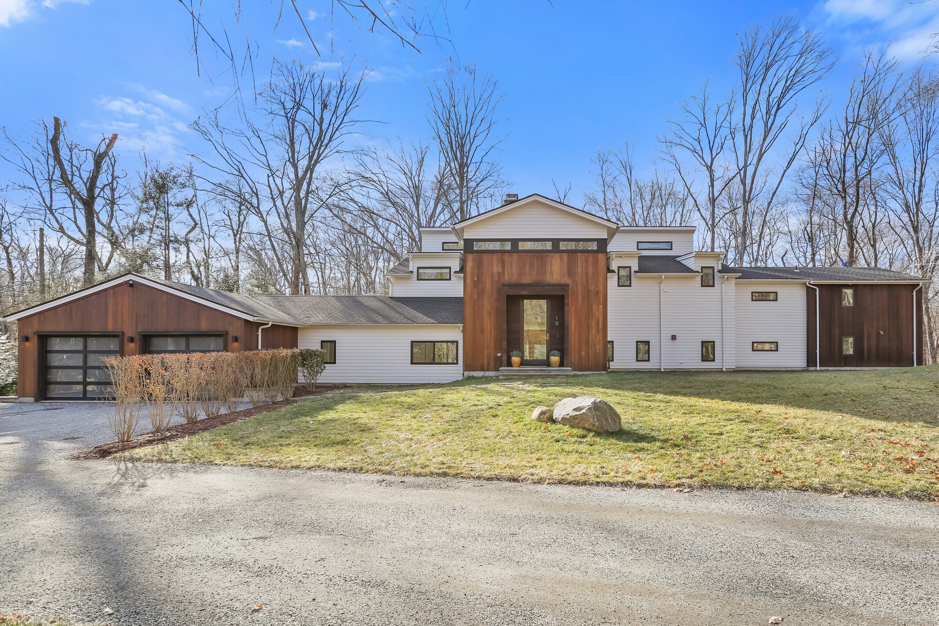 10 Heathwood, Westport, Connecticut 06880