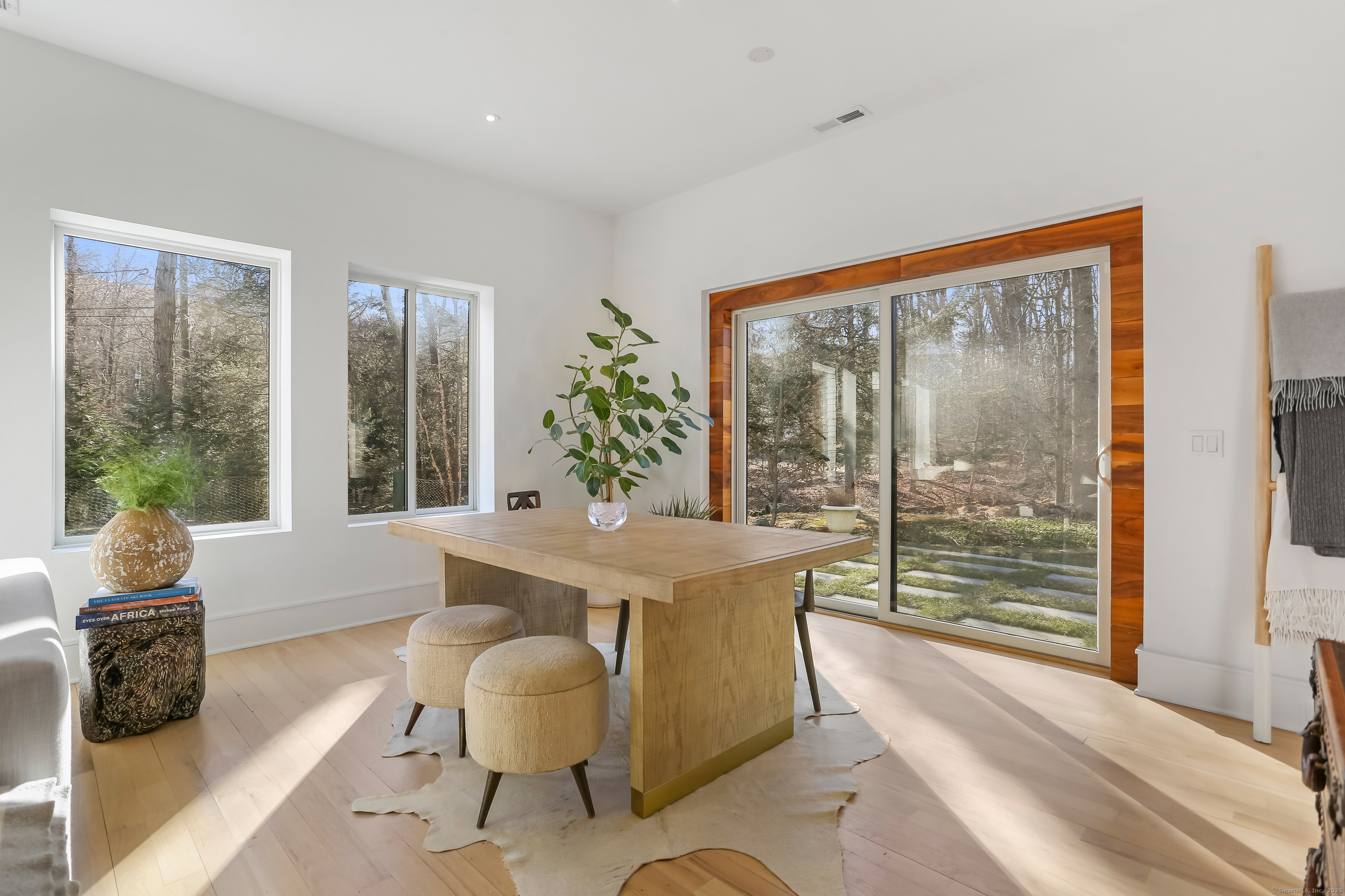 10 Heathwood, Westport, Connecticut 06880