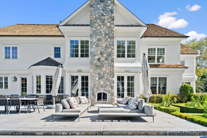 165 Bayberry Lane