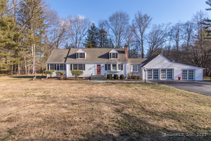 18 Sugarloaf Drive