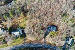 Homes for sale in Avon, CT | 26 Ridgewood Rd, Avon, CT 06001 | MLS# 24069499