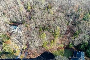 Homes for sale in Avon, CT | 26 Ridgewood Rd, Avon, CT 06001 | MLS# 24069499