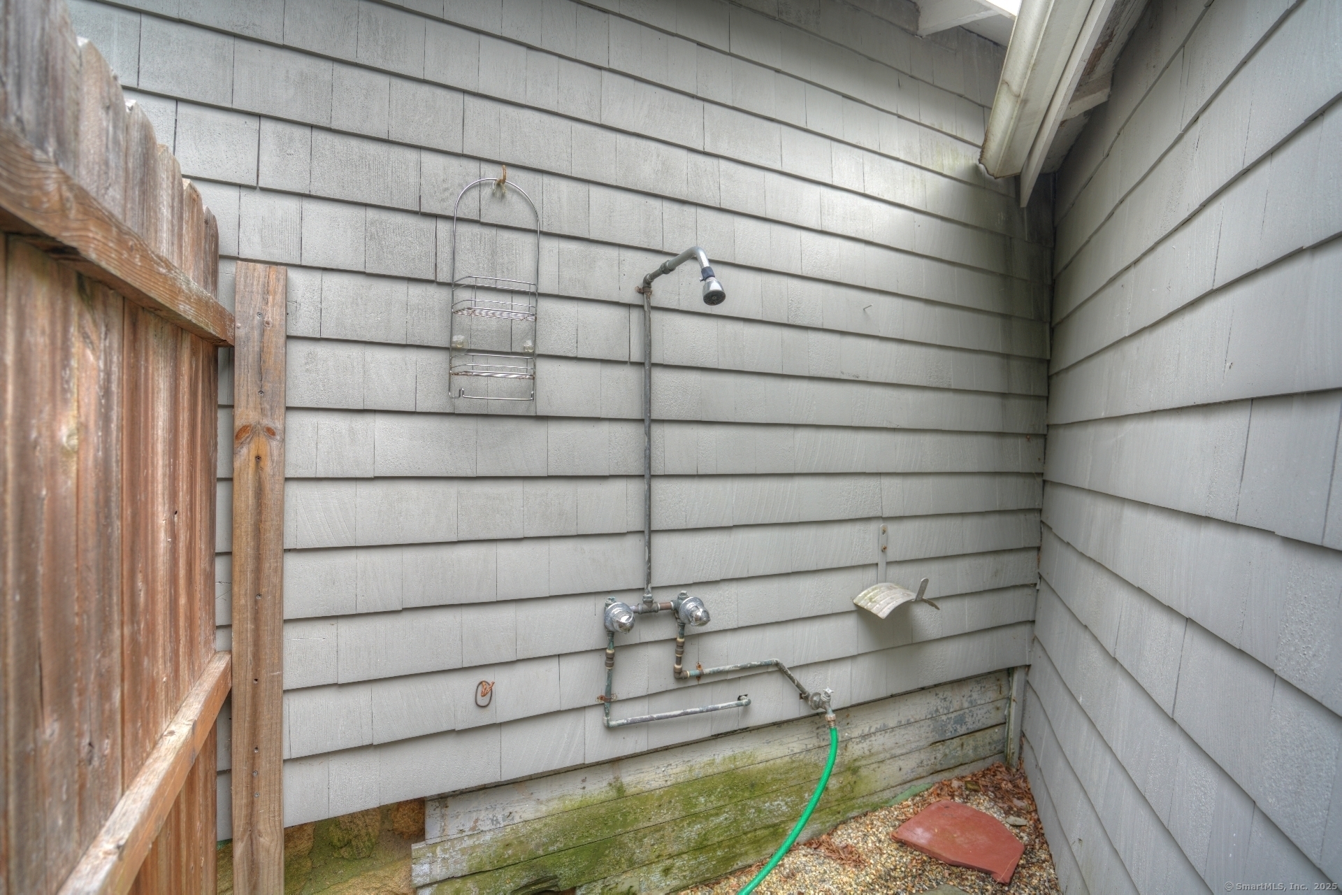 80 Noyes Avenue