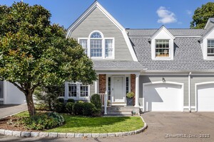 37 Lakeview Avenue, Unit 37