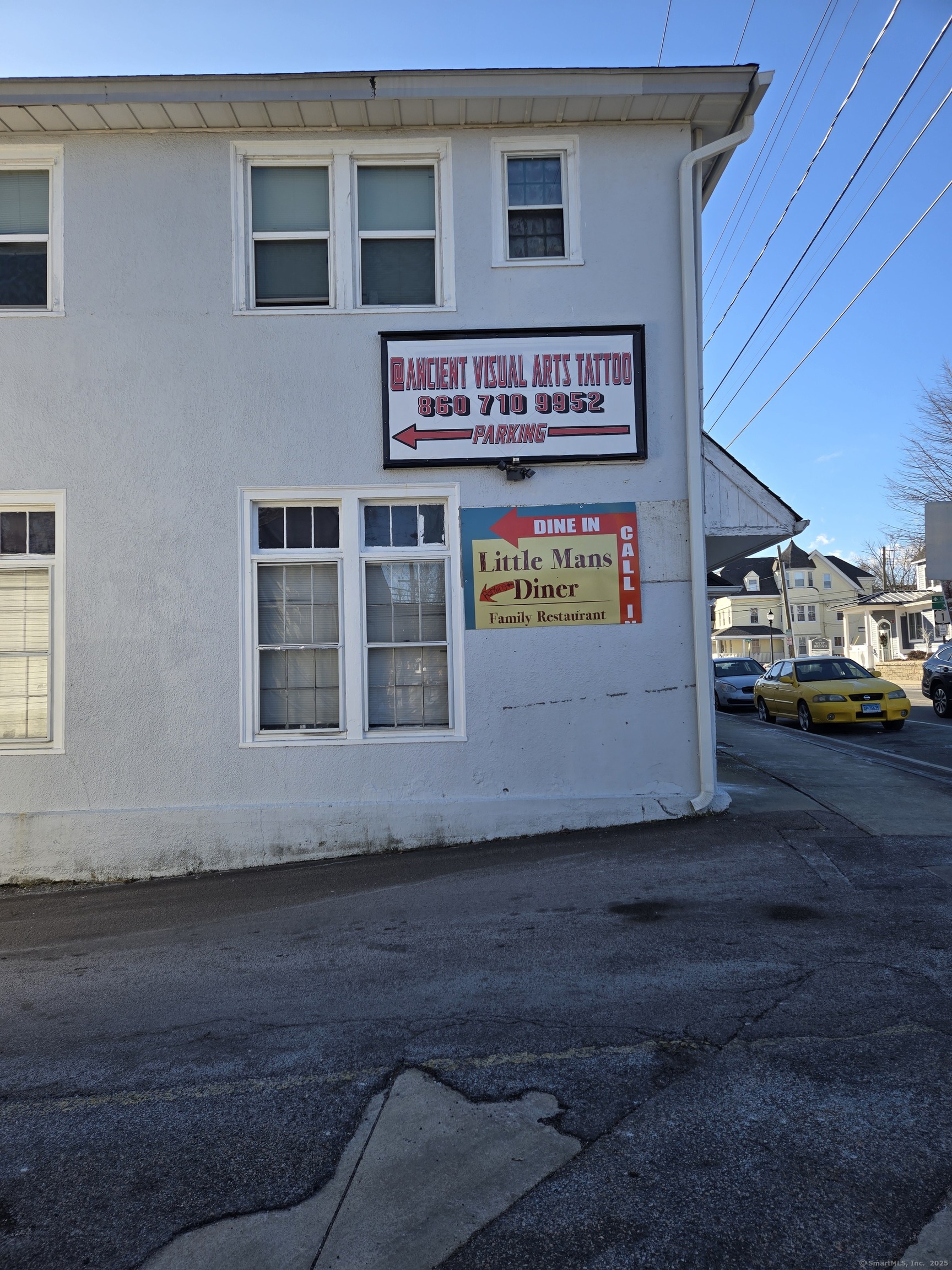 Calling all entrepreneur's! Previously a restaurant all kitchen equipment in the unit can stay. Possibilities are endless restaurant, commissary kitchen, or Great space for an office, call center, yoga studio, art studio, show room, ect.... Easy access to rt one, Rt 2, and 95. Located in the heart of the Westerly/Pawcatuck business district walkable to everything the center of Westerly has to offer. Flexible lease terms. Heat and Electricity included!