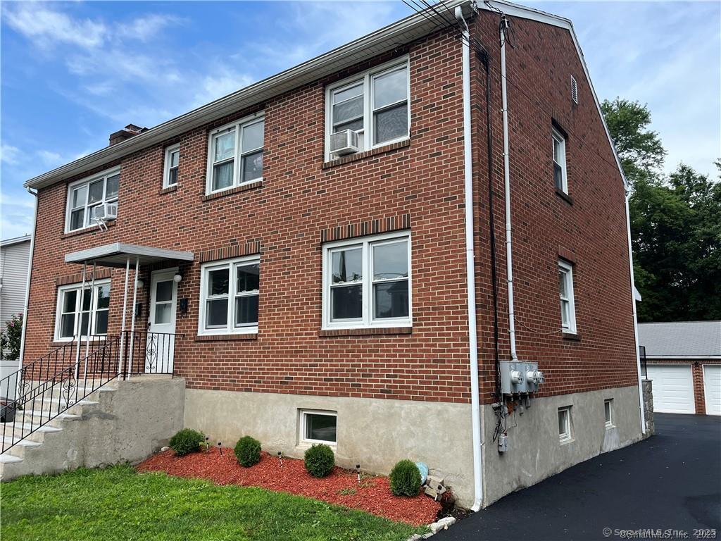 Wonderful opportunity for a three-bedroom, one floor living home in close proximity to Milford Metro North Railroad that includes Heat plus Hot & Cold Water. Close to all highway access, restaurants and shopping and greatly suited for a family or professional commuting to Stamford, CT or NYC. This unit has been renovated from top to bottom with brand new kitchen and brand-new tiled bath, refinished wood floors throughout and all rooms freshly painted. The Eat- in Kitchen Includes all new GE stainless steel appliances- refrigerator, dishwasher, over/stove and large microwave. This Beautiful unit also provides walk-in attic storage, basement laundry hook up, one car garage and additional off-street parking. Also a beautiful, expanded lawn and yard area. Rent Includes: Heat, Hot & Cold Water Snow Plowing & Landscaping costs Working Fireplace New GE Stainless steel appliances- Refrigerator, Stove/ Oven, Dishwasher and Microwave Walk in Attic Storage Basement Laundry Hook up One Car Garage Additional Off-street Parking