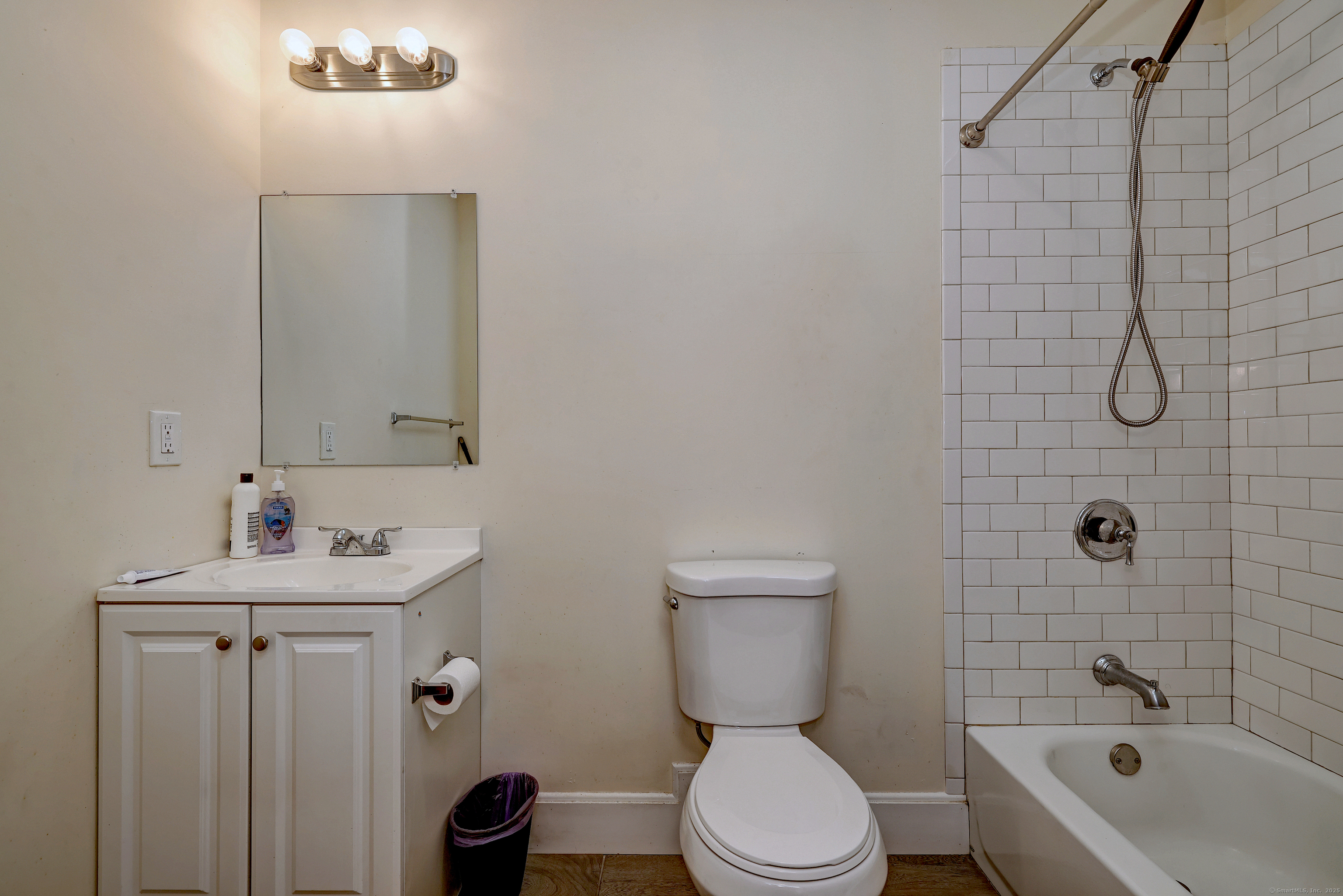 315 Nichols, Bridgeport, Connecticut 06608