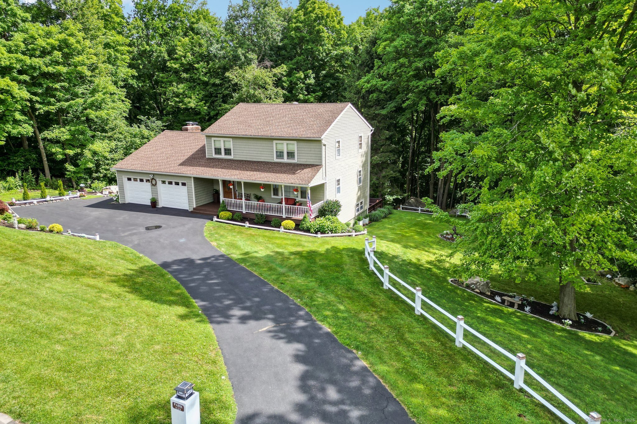 17 Eastview, New Fairfield, Connecticut 06812