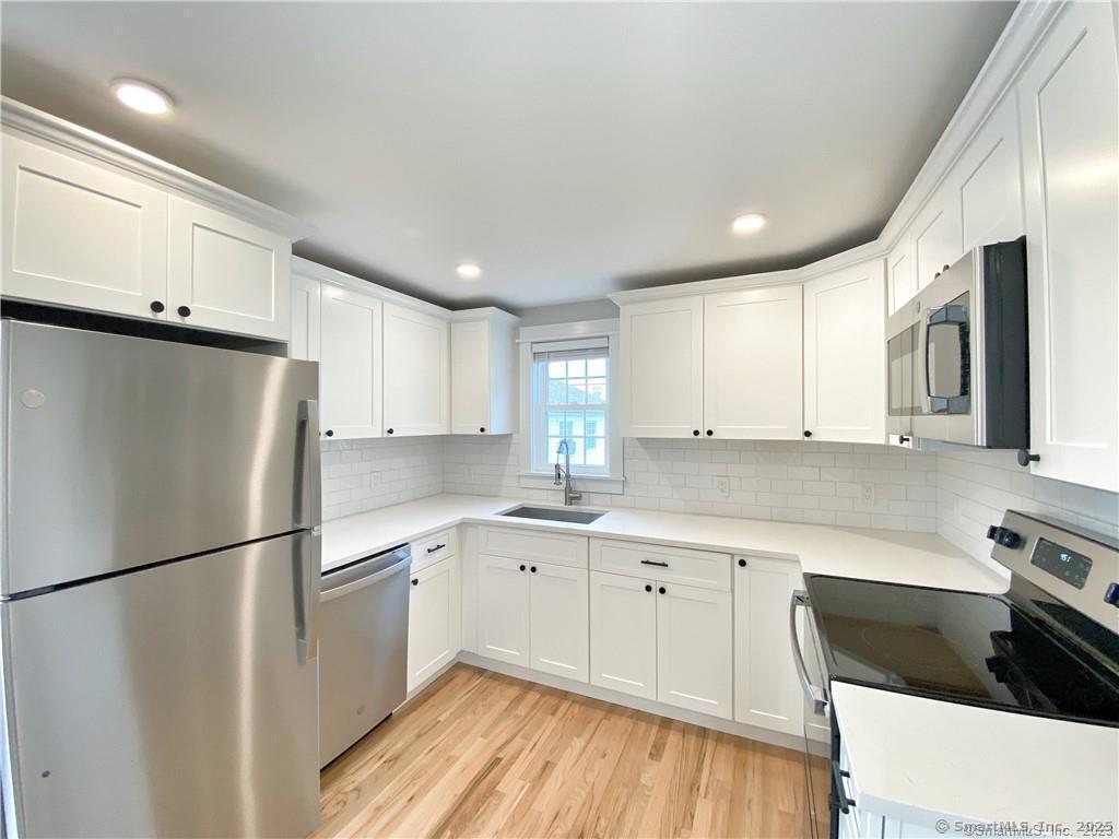 32 Pulaski Street, Norwalk, Connecticut photo 1