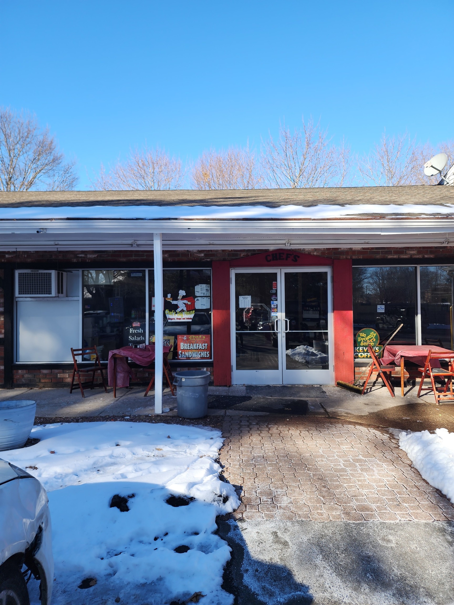 Current use is a long established restaurant. Perfect space for a new restaurant, with much of the kitchen equipment/coolers/booths & tables included. Unit will be available beginning of March. NNN & CAM. 3-5 year lease.