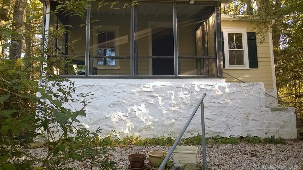 29 Jordan Lane, Stamford, Connecticut photo 1