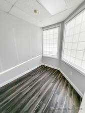 Homes for sale in Farmington, CT | 1055 Farmington Ave #B2, Farmington, CT 06032 | MLS# 24072642