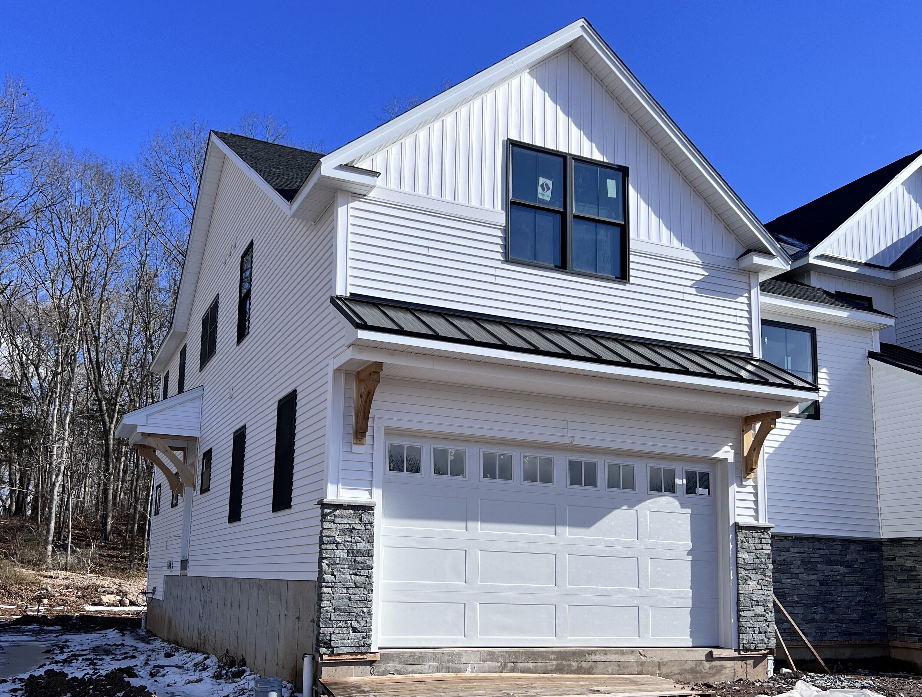 14 Village, Guilford, Connecticut 06437