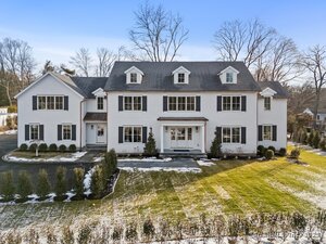 118 Leroy Avenue