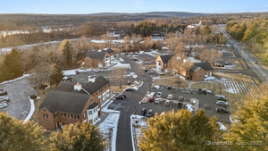 Homes for sale in Farmington, CT | 1051 Farmington Ave #F, Farmington, CT 06032 | MLS# 24072632