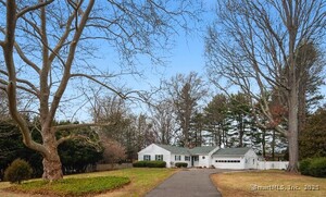 14 Crooked Trail Road