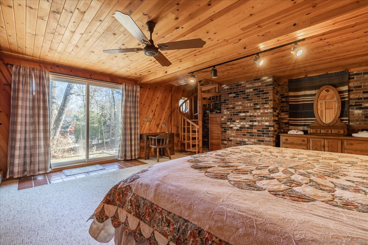 27 Newgate, Oxford, Connecticut 06478