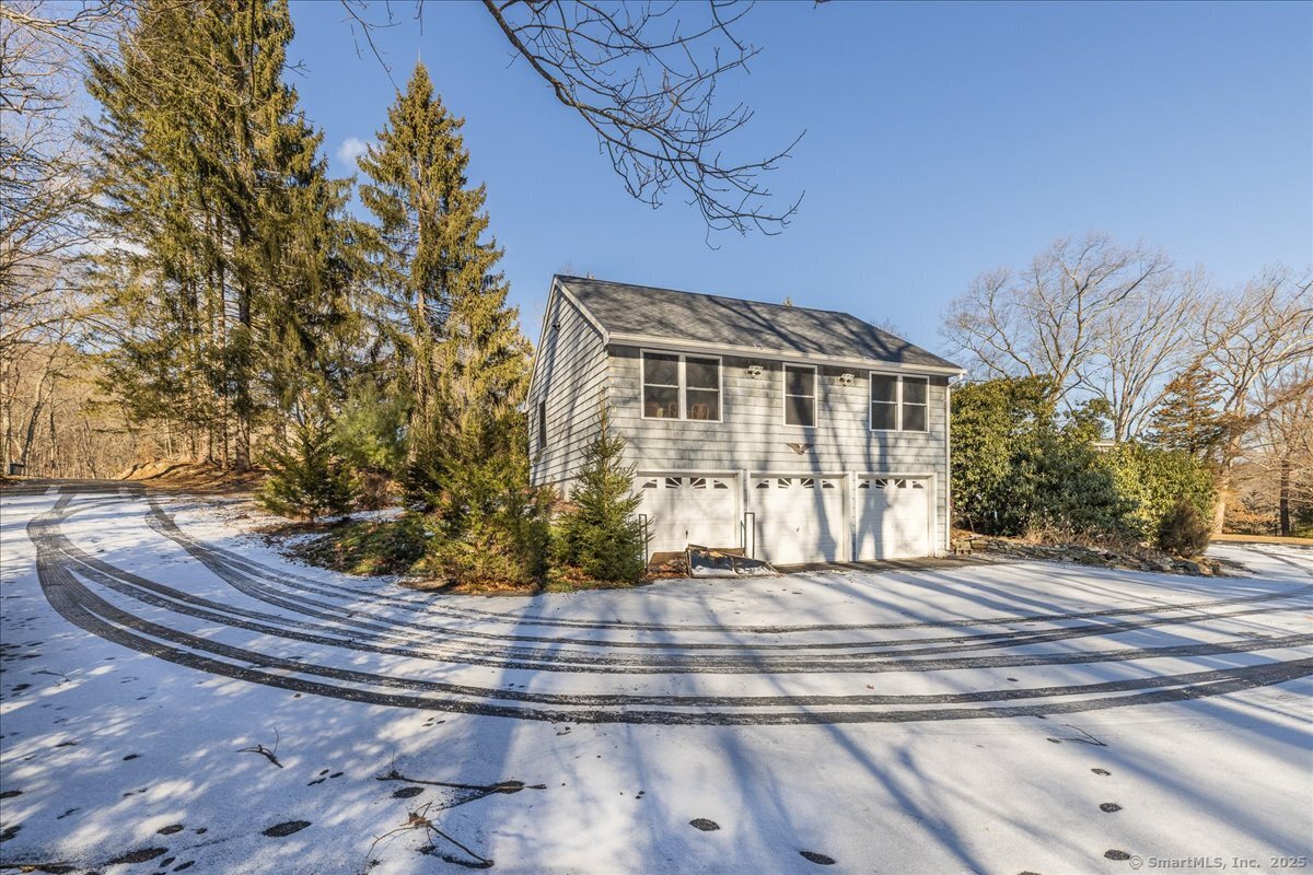 27 Newgate, Oxford, Connecticut 06478