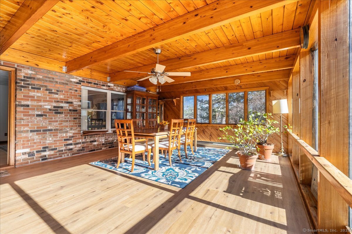 27 Newgate, Oxford, Connecticut 06478