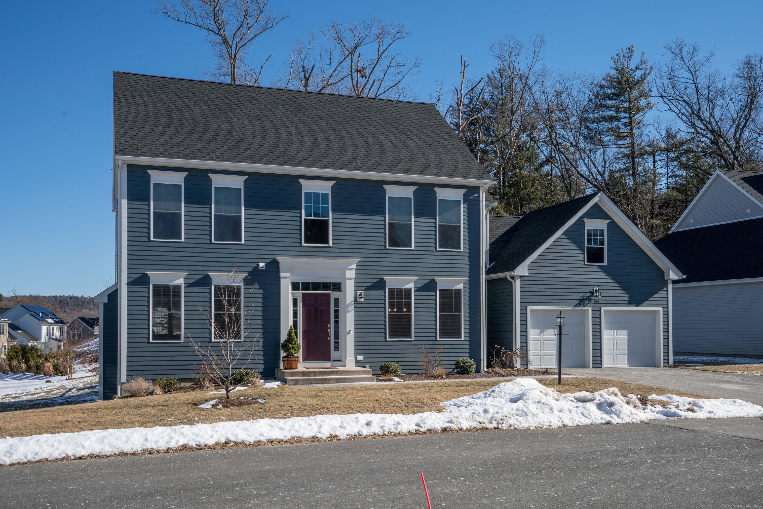 106 Cambridge Court Simsbury CT