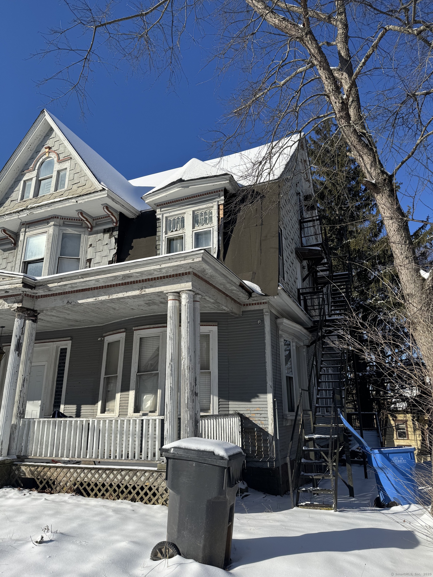 435 Willow, Waterbury, Connecticut 06710