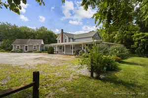 Homes for sale in Essex, CT | 33 Deep River Rd, Essex, CT 06409 | MLS# 24073898