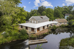 Homes for sale in Essex, CT | 33 Deep River Rd, Essex, CT 06409 | MLS# 24073898