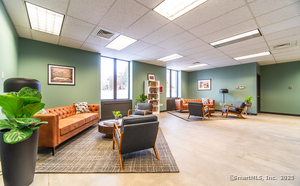 Homes for sale in Middletown, CT | 49 Randolph Rd #7, Middletown, CT 06457 | MLS# 24074104