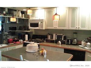 Homes for sale in East Hartford, CT | 37 Garvan St, East Hartford, CT 06108 | MLS# 24074961